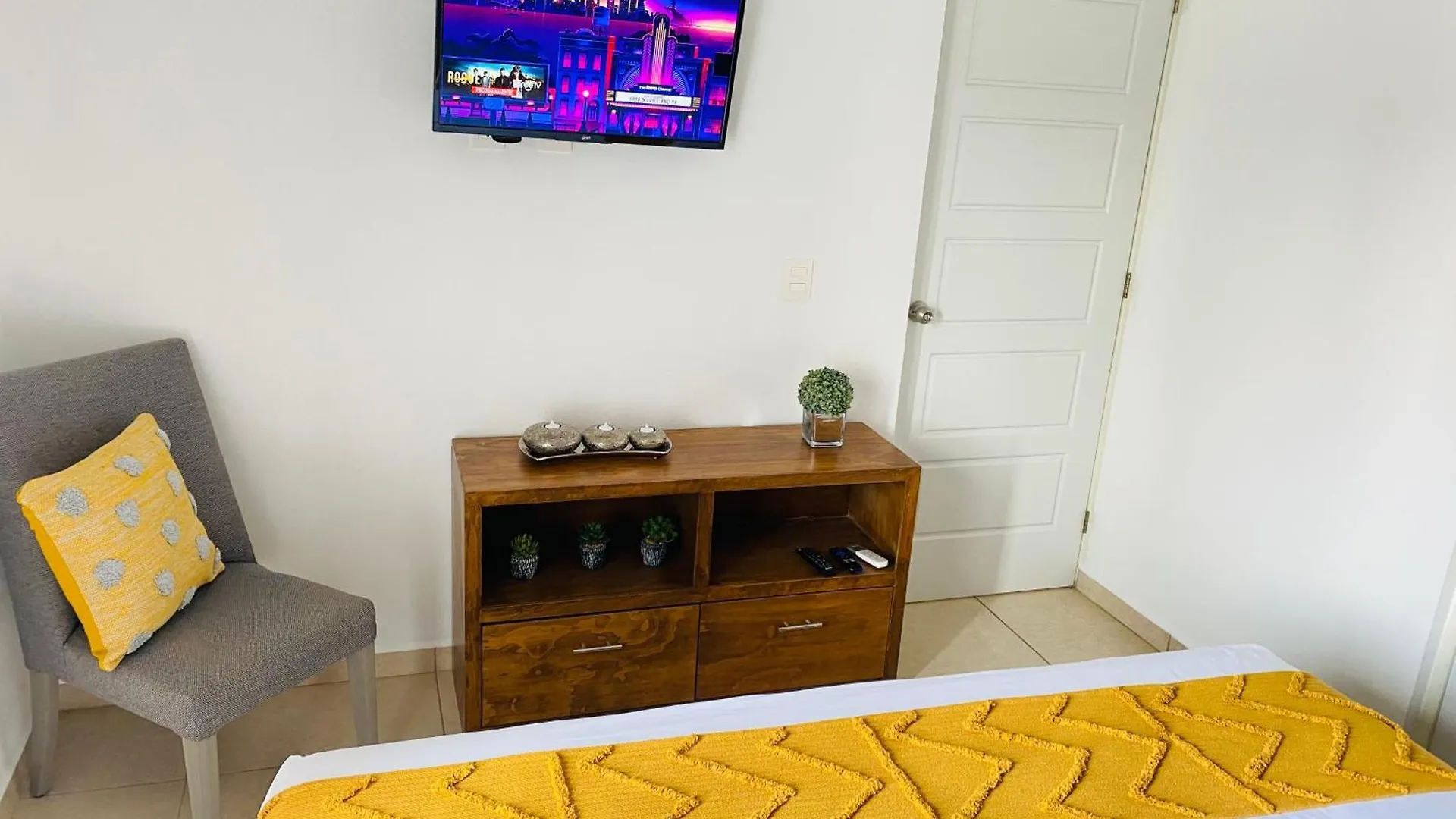 Residencial Bambu Pool Beach 10 Mins Near Town Apartment Puerto Vallarta